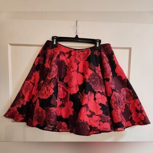 City Studio flare formal mini skirt size 3. Store return.
